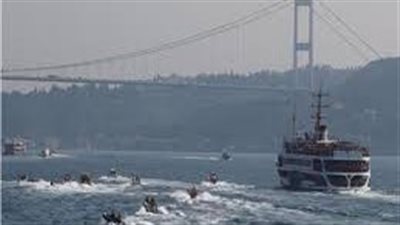 أنقرة تعلن عودة حركة الملاحة في مضيق البوسفور