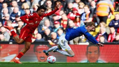 بقيادة صلاح ودياز.. تشكيل ليفربول لمواجهة إيفرتون اليوم السبت في الدوري الإنجليزي الممتاز