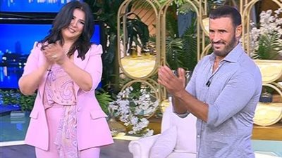 أبرزها تعرضه التنمر وحمله التراب.. 10 تصريحات صادمة لكاظم الساهر مع منى الشاذلي 