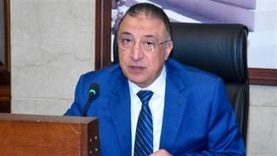 محافظ الإسكندرية يصدق علي توقيع غرامات على 3 من مستأجري الشواطئ المخالفة بالقطاع الشرقي