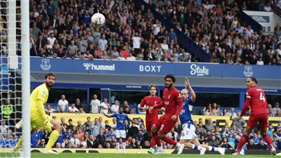 ليفربول يصدر بيانا رسميا يطالب بالتحقيق في العبارات العدوانية والعنصرية من جماهير إيفرتون