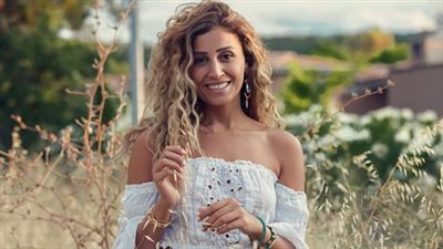 أتمنى العمل مع كاملة أبو ذكري..أبرز تصريحات دينا الشربيني في 