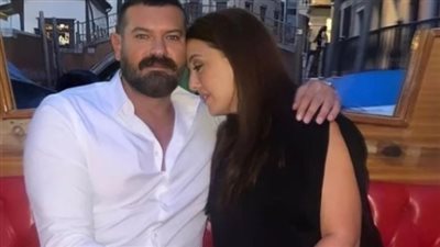 قلب السوشيال ميديا!.. نكشف قصة فيديو كندة علوش وعمرو يوسف وسر الحضن بينهما