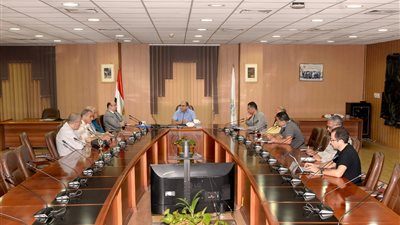 تفاصيل اجتماع جامعة المنصورة لتطوير إنشاءات مستشفى الطلبة وعيادات التأمين