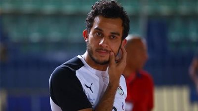 عاجل.. شوبير يعلن انتقال أحمد أيمن منصور إلى طلائع الجيش