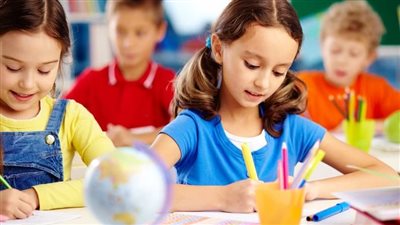 المدارس الخاصة تعلن مصروفات العام الدراسي الجديد وسط غضب أولياء الأمور