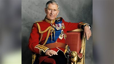 عمره 73 عاما وأصيب بكورونا.. من هو الأمير تشارلز ملك بريطانيا الجديد؟
