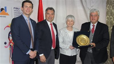 اتحاد الجامعات يبحث الترتيبات النهائية لبطولة العالم للاسكواش