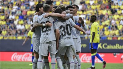 تعرف على سبب توقف مباراة برشلونة وقادش في الدوري الإسباني