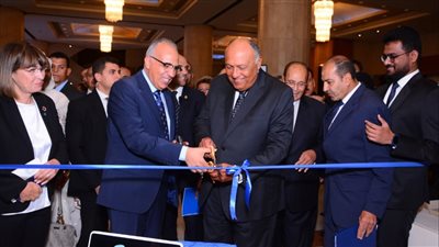 وزير الري يشارك بالجلسة الافتتاحية لـ 