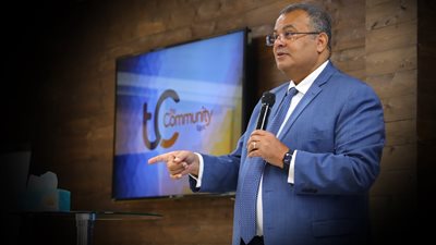 رئيس الإنجيلية يشارك في لقاء 