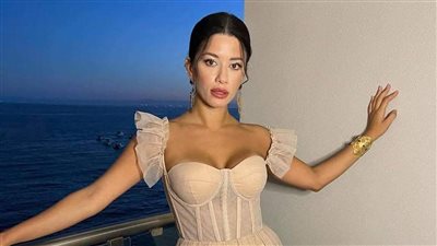 سينتيا خليفة مع صناع 