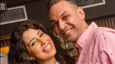 أيتن عامر تتجاهل أنباء انفصالها وتعلق: اللى يقف جنبى وأنا تايه أشيلو فوق راسى لما أوصل