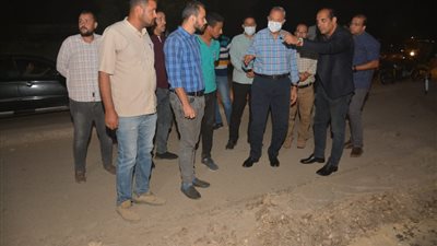 محافظ القليوبية يتابع بدء أعمال رصف طريق أبو الغيط الحادثة بالقناطر الخيرية 