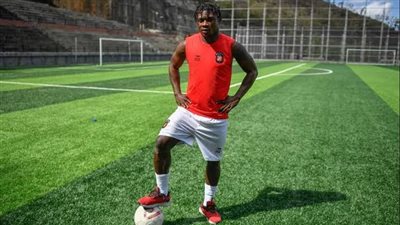 حقيقة إيقاف القيد بنادي الزمالك بسبب سامسون أكينيولا