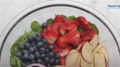 قبيل انطلاق العام الدراسي.. مكونات الوجبة الصحية للأطفال في المدارس (فيديو)