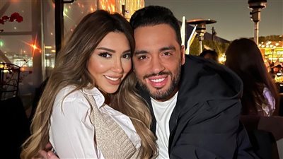 بعد انفصالهما.. خمس مواقف رومانسية جمعت بين رامي جمال وزوجته ناريمان