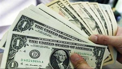 ارتفاع سعر الدولار.. نقلة تاريخية منتظرة مع اقتراب الحصول على قرض صندوق النقد الدولي
