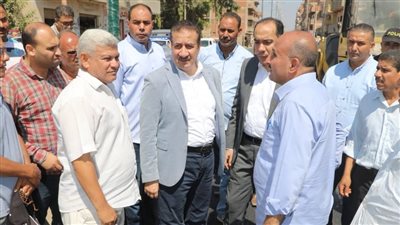 محافظ المنوفية يتفقد أعمال رصف وتطوير عدة مواقع بمركز تلا