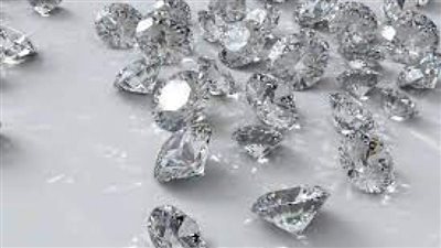 تفاصيل منع تهريب 129 جرامًا من الماس بتكلفة تقدر بـ29 مليون جنيه