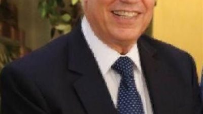 رئيس قضايا الدولة يهنئ وزير الداخلية بذكري حلول عيد الشرطة وثورة 25 يناير 