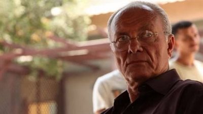 القدر يلعب دوره في حياة يوسف فوزي.. أعماله الفنية تتحول إلى حقيقة