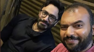 الموزع الموسيقى جلال فهمي يحسم الجدل بشأن انفصال تامر حسني وبسمة بوسيل 