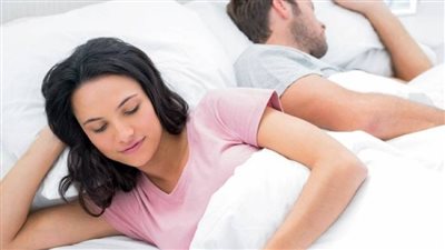 خانته وقت صلاة الجمعة.. قصة مهندس تثير جدلا على السوشيال ميديا