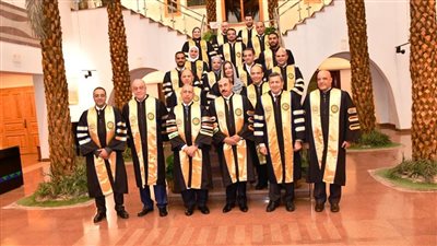 ننشر تفاصيل حفل تخريج دفعة اليوبيل الذهبى للدراسات العليا بالأكاديمية العربية للعلوم