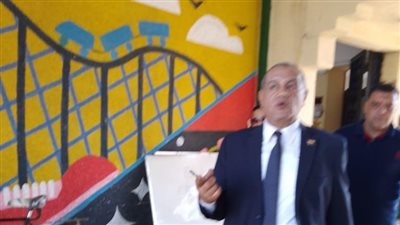 الفصل أسبوع.. قرار تعليم الدقهلية بشأن طالبة استلت سكينا لمحاولة قتل زميلتها 