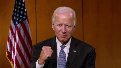 الرئيس الأمريكي يؤكد رغبته في إنهاء الحرب بين روسيا وأوكرانيا