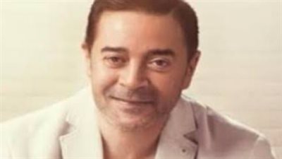 كلنا بنحبك يا دراما.. مدحت صالح يقدم الأغنية الدعائية لمهرجان الدراما