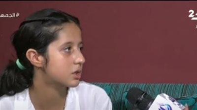 مأساة الطفلة جنى.. أمي بتعذبني وتضربني وبتعطي نفقتي لجوزها.. فيديو