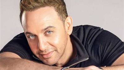  في عيد ميلاد مصطفى قمر.. مشوار نجاح من الجامعة إلى النجومية 