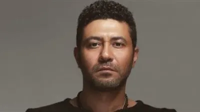 بهذه الكلمات.. محمد عز ينعي الراحل هشام سليم