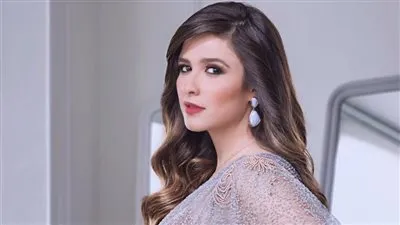 ياسمين عبد العزيز تطرح البوستر الرسمي لمسلسل 