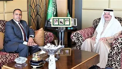 السفير السعودي بالقاهرة يستقبل أمين الرئاسة المصرية في مكتبه 