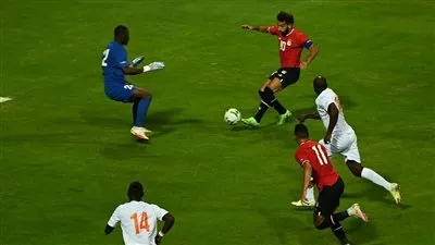 في الظهور الأول لـ فيتوريا.. محمد صلاح يقود مصر للفوز على النيجر بثلاثية وديًا