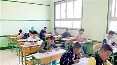 وزارتا التعليم والتعليم العالي تحسمان الجدل حول تأجيل الدراسة في المدارس والجامعات 