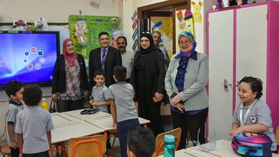 وكيل وزارةالتربية والتعليم ببورسعيد تشهد طابور الصباح وتتفقد المدارس الدولية