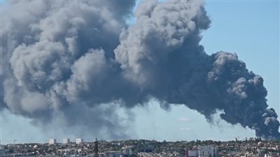 اندلاع حريق هائل في أكبر سوق عالميًا بباريس