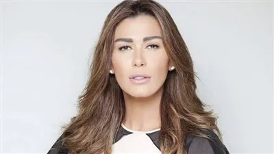 بعد تصدرها التريند ودخولها المستشفى.. القصة كاملة لـ خلاف نادين الراسي مع شقيقها 