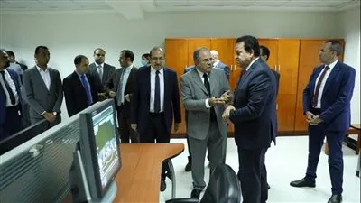 وزير الصحة يتفقد مقر الإدارة العامة للآشعة لمتابعة سير العمل