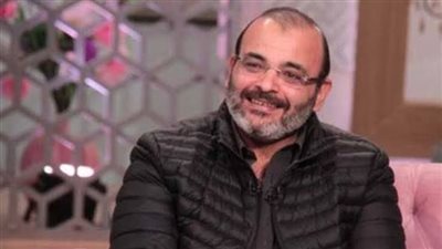 أيمن بهجت قمر: استكمالي لدراستي رسالة لكل الشباب أن التعليم مهم كـ 