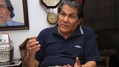 قيس عبد الفتاح: أهدي جائزة مهرجان القاهرة للدراما لوالدتي سبب وجودي