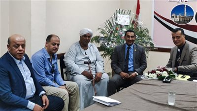 وكيل تعليم قنا: نشدد على ضرورة التواصل الجماهيري المباشر مع المعلمين وأولياء الأمور