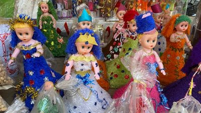 العروسة للخطاب والجمل معشوق الأطفال بأبوقرقاص.. حلاوة المولد النبوي تزين عروس الصعيد 