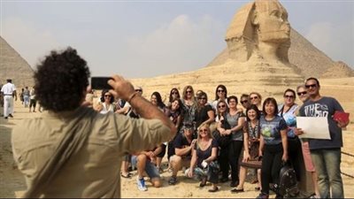خبير يكشف أسباب تراجع السائح الأوروبي عن زيارة مصر (فيديو)