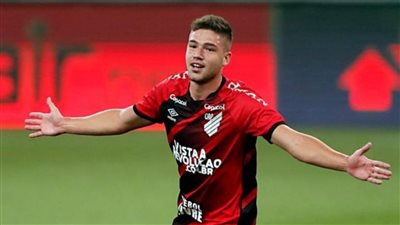 صفقة الأهلي المنتظرة.. من هو البرازيلي جيلهيرم بيسولي؟