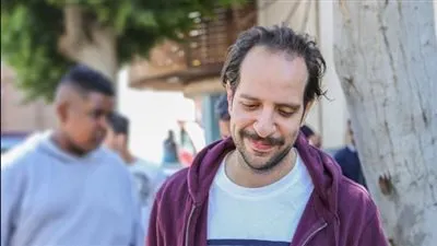 بهذه الطريقة.. أحمد أمين يمازح جمهوره بأحدث ظهور له 